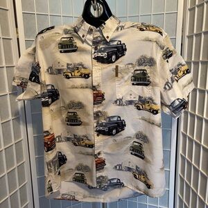 Clearwater Outfitters XL Cream Casual Button Down Shirt with Vintage Car Print